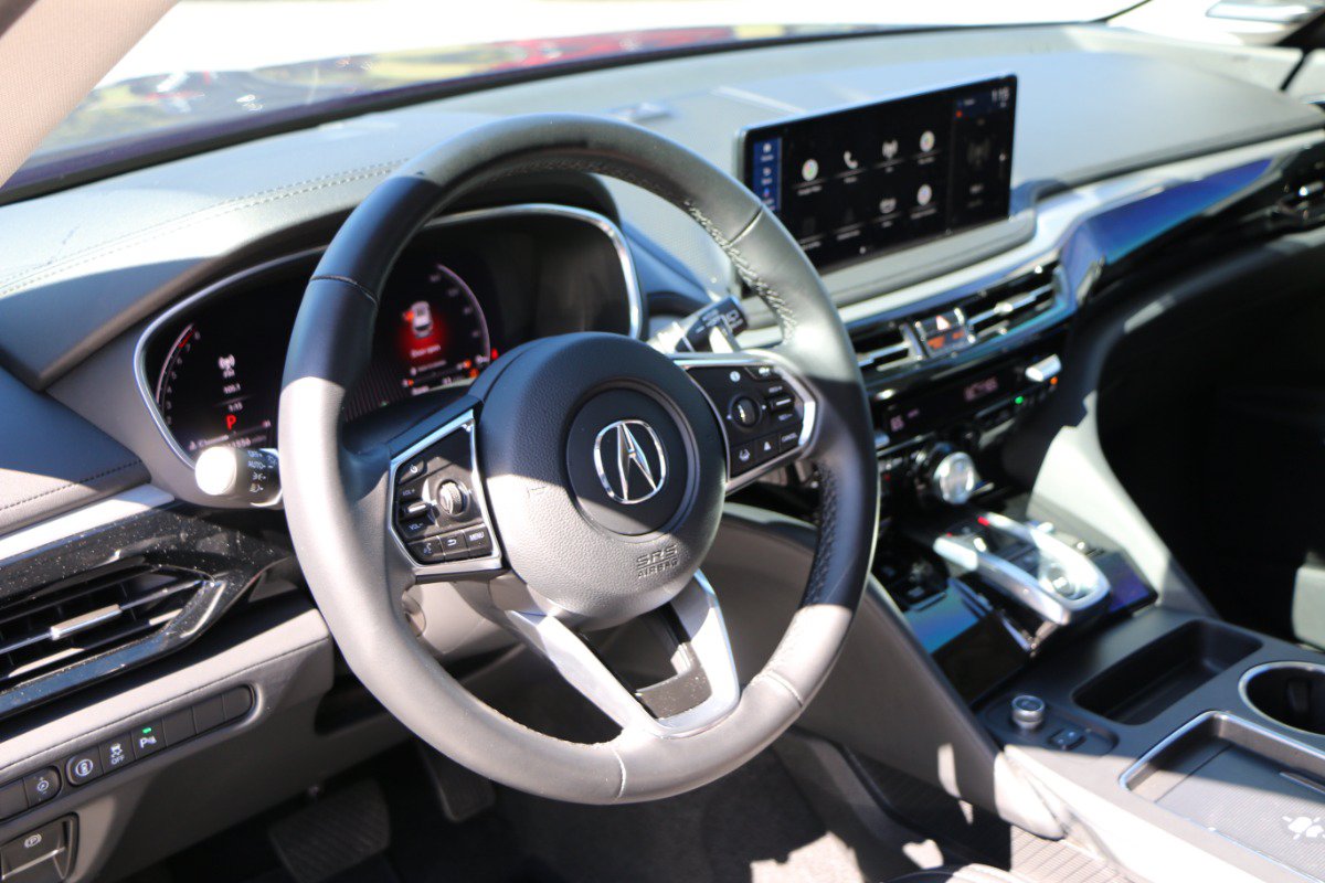 Used 2026 Acura MDX w/ Technology Package FWD image 19