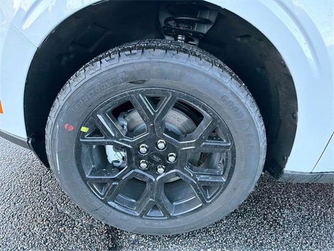 New 2026 Ford Maverick XLT w/ Equipment Group 301A image 14