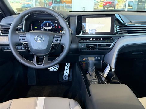 New 2026 Toyota Camry SE image 27