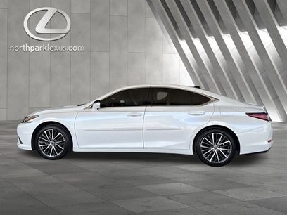 Certified 2025 Lexus ES 350 w/ Premium Package