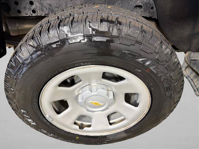 Used 2021 Chevrolet Colorado W/T w/ WT Convenience Package RWD image 17