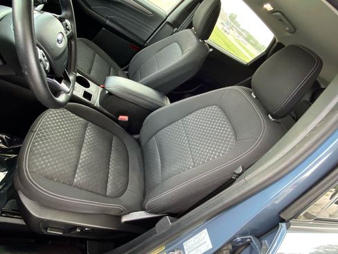 Used 2023 Ford Escape Active w/ Tech Pack #2 AWD/4WD image 18