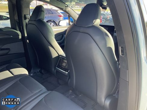 Used 2023 Tesla Model X image 61