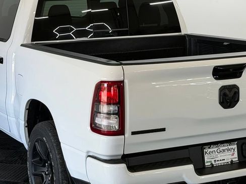 Used 2024 RAM 1500 Big Horn AWD/4WD image 10