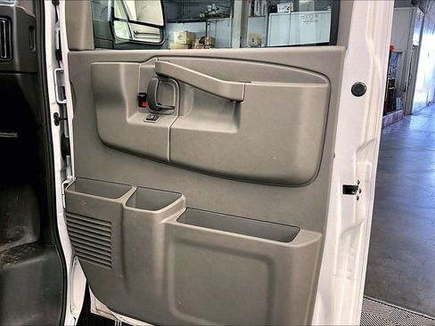 Used 2025 Chevrolet Express 2500 w/ Driver Convenience Package RWD image 25