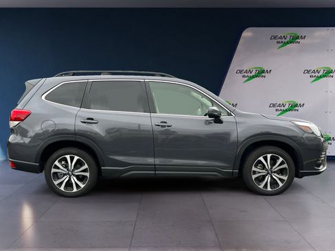 Used 2024 Subaru Forester Limited image 8