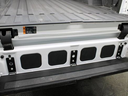 Used 2024 GMC Sierra 1500 AT4 w/ Technology Package image 45