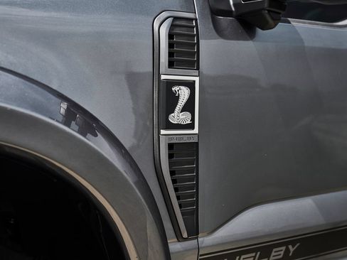 Used 2026 Ford F250 Lariat w/ Black Appearance Package AWD/4WD image 13