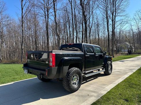 Used 2009 HUMMER H3T Alpha image 4