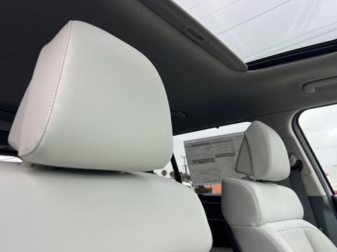 New 2026 Hyundai Santa Fe Limited AWD/4WD image 17