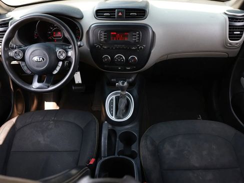 Used 2014 Kia Soul + image 21