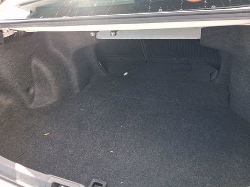 Used 2017 Toyota Camry SE FWD image 10