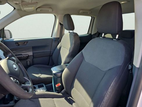 Used 2022 Ford Maverick XL FWD image 9
