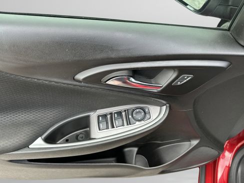 Used 2024 Chevrolet Malibu RS FWD image 15