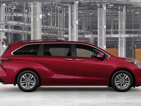 New 2026 Toyota Sienna XLE image 12