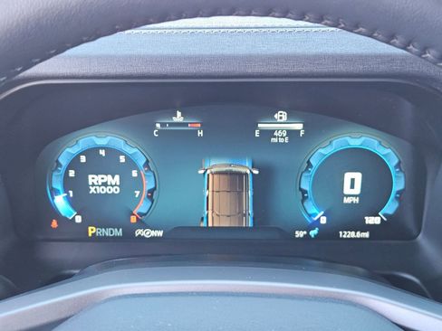 New 2025 Ford Bronco Outer Banks AWD/4WD image 13