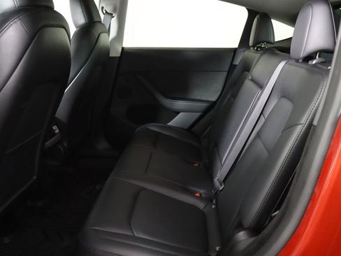 Used 2023 Tesla Model Y Long Range AWD/4WD image 14