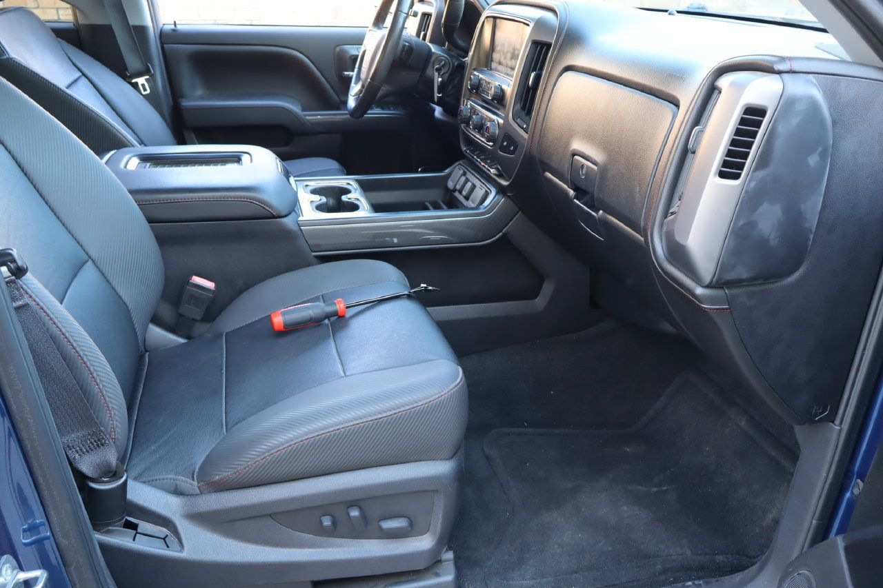 Used 2016 GMC Sierra 1500 SLT w/ All-Terrain Package AWD/4WD image 16