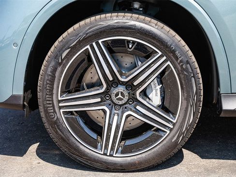 New 2025 Mercedes-Benz GLC 350e 4MATIC image 9