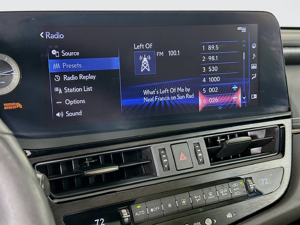 Used 2022 Lexus ES 350 Ultra Luxury w/ Accessory Package 2 FWD image 15