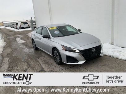 Used 2024 Nissan Altima 2.5 SV