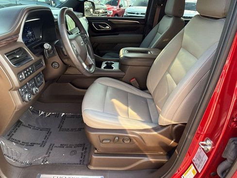 Used 2024 Chevrolet Tahoe Z71 w/ Z71 Off-Road Package AWD/4WD image 5