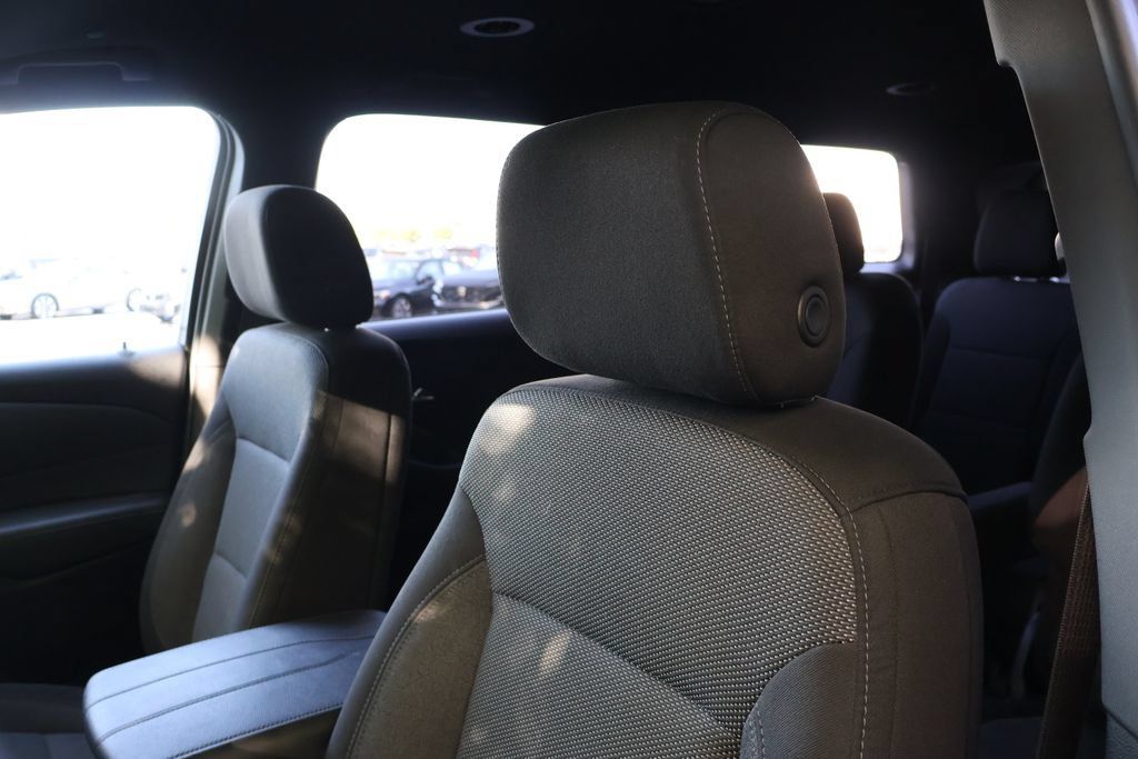 Certified 2023 Chevrolet Traverse LT FWD image 36