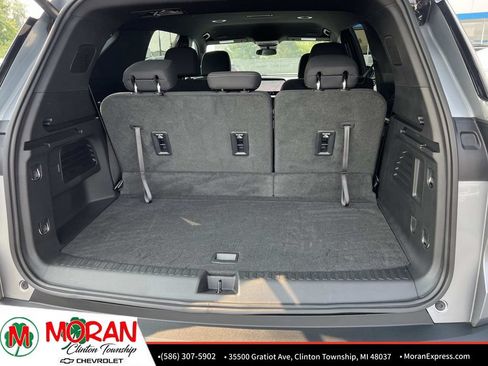 Certified 2024 Chevrolet Traverse LT FWD image 12