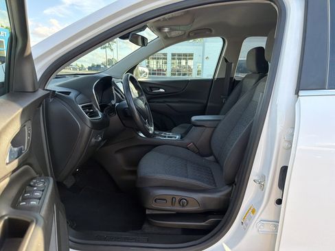 Used 2022 Chevrolet Equinox LT FWD image 14