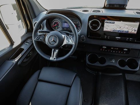 New 2026 Mercedes-Benz Sprinter 2500 image 14