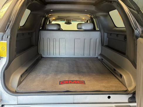 Used 2004 GMC Envoy XUV SLE w/ 1SB Preferred Equipment Group AWD/4WD image 34