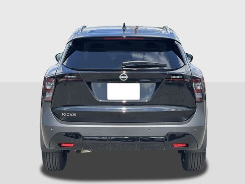 New 2026 Nissan Kicks SV FWD image 3