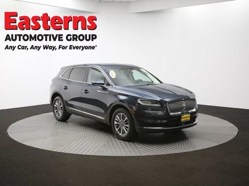Used 2022 Lincoln Nautilus AWD w/ Premium Package image 48