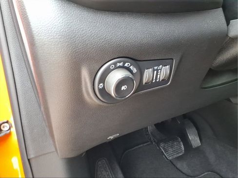 New 2026 Jeep Compass Latitude image 16