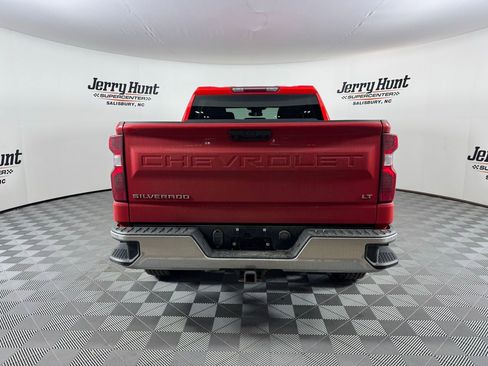 Used 2024 Chevrolet Silverado 1500 LT image 9