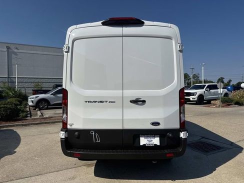 New 2025 Ford Transit 250 XL image 5