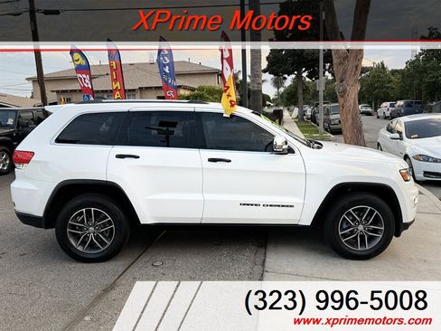 Used 2018 Jeep Grand Cherokee Limited AWD/4WD image 9
