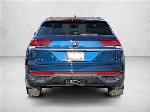 Used 2023 Volkswagen Atlas Cross Sport SE image 7