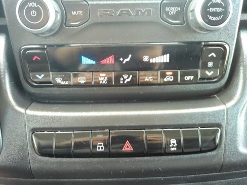 Used 2025 RAM ProMaster 2500 w/ Convenience Group FWD image 37