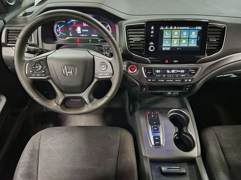 Used 2022 Honda Pilot Sport image 47