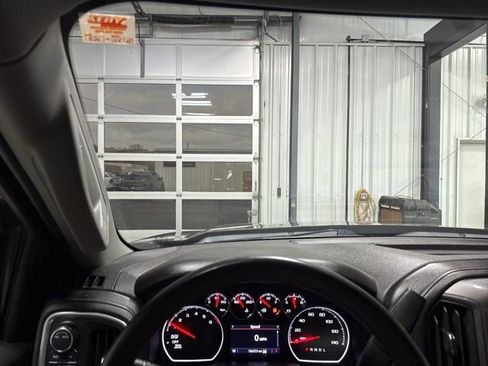 Used 2020 Chevrolet Silverado 1500 LT w/ Trailering Package image 9