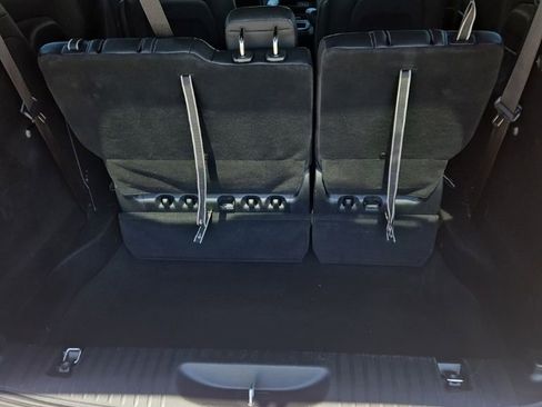 Used 2025 Chrysler Pacifica Select FWD image 31