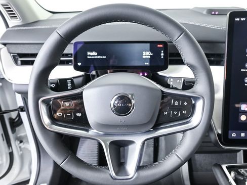 New 2026 Volvo EX90 Ultra AWD/4WD image 9