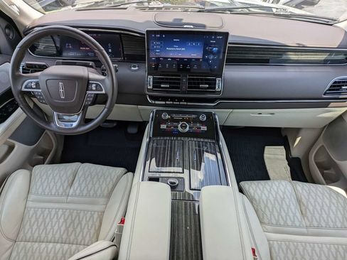Certified 2024 Lincoln Navigator L Black Label AWD/4WD image 19