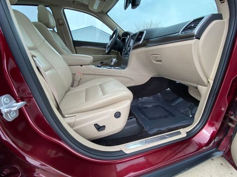 Used 2018 Jeep Grand Cherokee Limited w/ Luxury Group II image 21