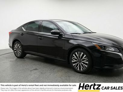 Used 2025 Nissan Altima 2.5 SV