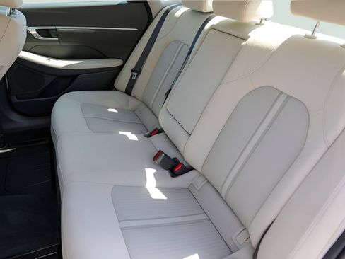 Used 2022 Hyundai Sonata SEL FWD image 25
