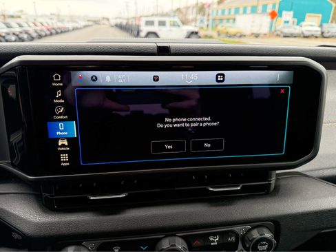 Used 2025 Jeep Wrangler Sport image 22