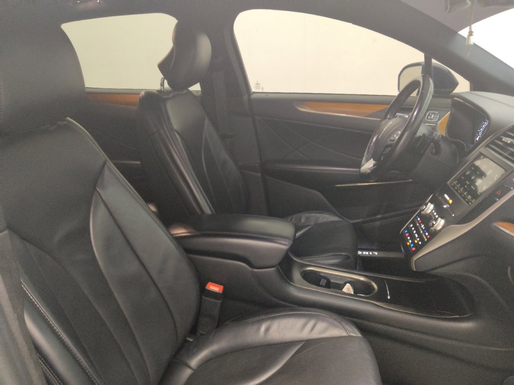 Used 2019 Lincoln MKC Reserve w/ MKC Climate Package AWD/4WD image 21