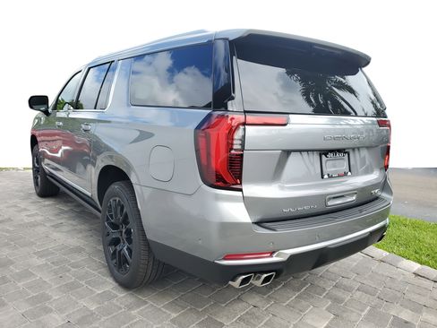 New 2026 GMC Yukon XL Denali w/ Sun & Power Step Package image 4